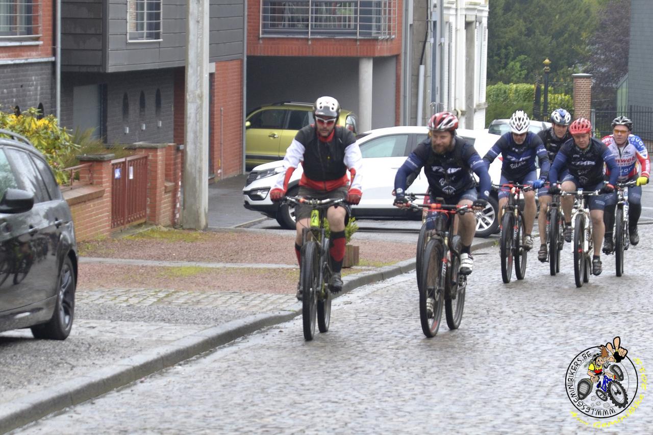 PISCINE     PRISON  VTT 363