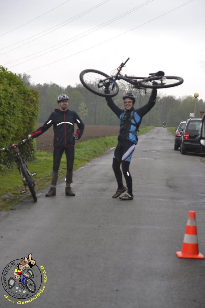 PISCINE     PRISON  VTT 381