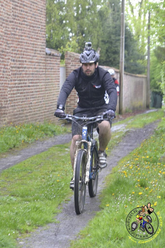 PISCINE     PRISON  VTT 475